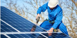 Installation Maintenance Panneaux Solaires Photovoltaïques à Thaumiers